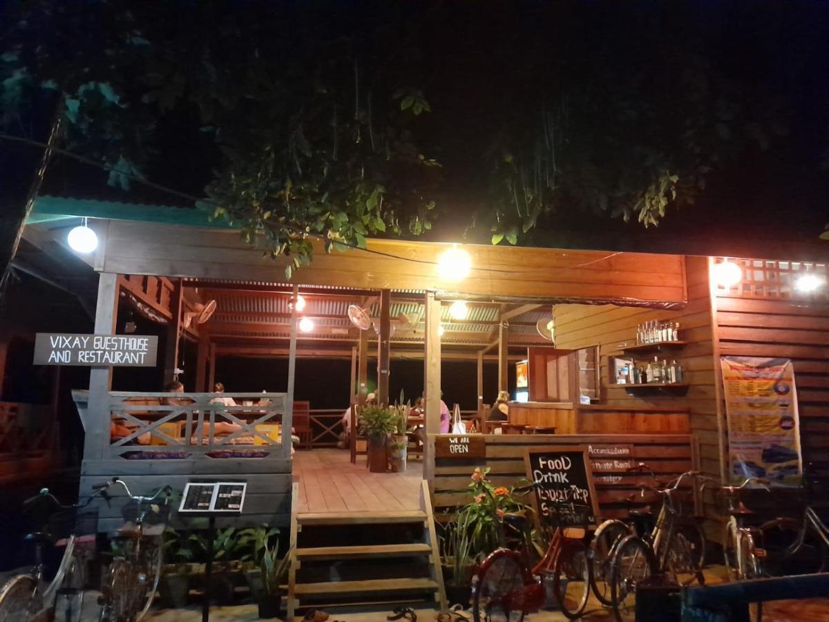 Ta'S Dorm Dondet Hostel ดอนเดด ภายนอก รูปภาพ